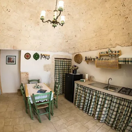 Grotta Di Figazzano